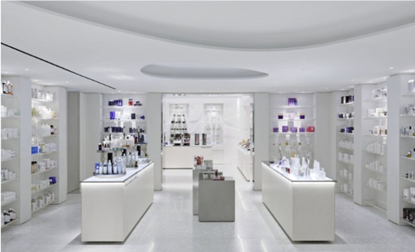 理藍(lán)生物 引領(lǐng)美麗產(chǎn)業(yè)，打造現(xiàn)代化化妝品大型生產(chǎn)基地